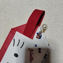 お値下げハローキティポーチ新品未使用の画像