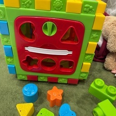 おもちゃ型はめブロックなど