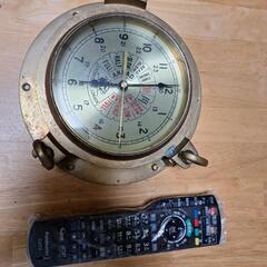真鍮壁掛け時計の画像