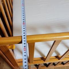 ベビーベッドの画像