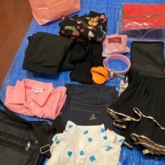 洋服等雑貨　色々の画像