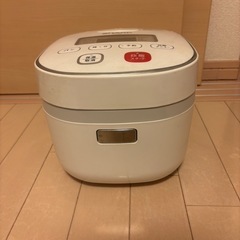 炊飯器の画像