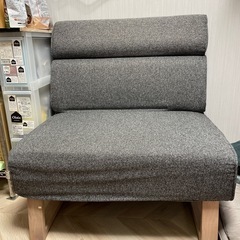 1人掛けソファーの画像