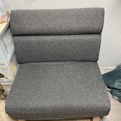1人掛けソファーの画像
