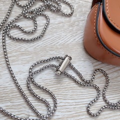 AirPodsケース　イヤフォンケースの画像