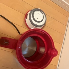 電気ケトルの画像