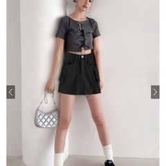 本日のみ値下げ！GRL 中町綾コラボ ミリタリーミニスカート ブラックの画像