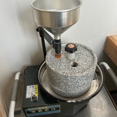 格安　電動石臼　製粉機