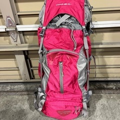 値引き　登山用ザック30－３５㍑　中古　女性、小柄な男性向け　PAINE　MT　TREKKER　30-35Sの画像