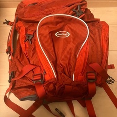 モンベル　リュック　赤　レッド　登山　林間学校
