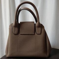 👜カバン　ブラウンの画像