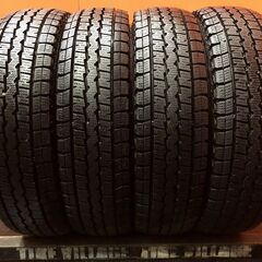 【走行短め】DUNLOP WINTTER MAXX SV01 1...