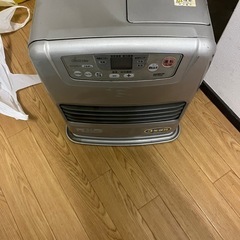 石油ストーブ
