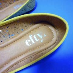 【efty.】ポインテッドトゥ カットワーク フラットパンプス 23.5cmの画像