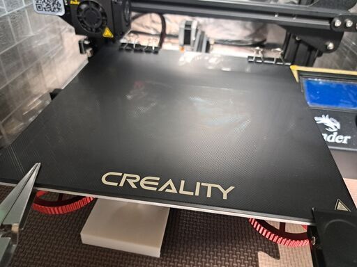 3Dプリンター(Creality Ender-3)と自作エンクロージャ