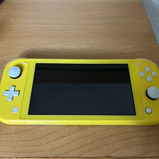 Switchライト イエロー Nintendo Switch ライト イエロー Nintendo