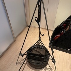 【激レア廃盤品 】キャンプオーパーツCAWPOOPARTSラウンドLOW焚き火台ファイヤートライポッドセットの画像