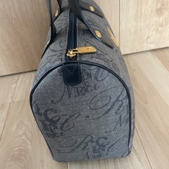 ニナリッチ　希少　バッグ　金金具の画像