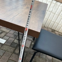 ダイニングテーブル椅子セットの画像