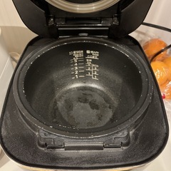 タイガー 土鍋圧力IH炊飯ジャー 炊きたて 5.5合炊き  アーバンブラックの画像