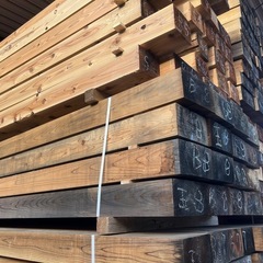 【大特価】杉の桁材！乾燥済み！サイズ様々。梁、柱、枕木、DIYに！単価は最後の画像参照の画像