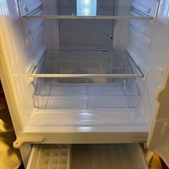 【現金取り引きのみ】シャープ　冷蔵庫SJ-PD14A-Cの画像