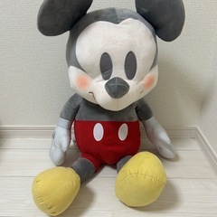 ミッキーのぬいぐるみ