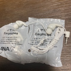 ANA、JALなどイヤフォン５個　未使用の画像