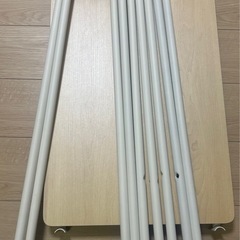 ハンガーラックの画像