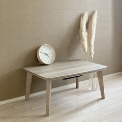 こたつテーブル、こたつ布団の画像