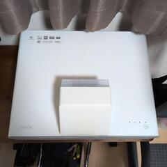 4Kホームプロジェクター　EPSON EH-LS500Wの画像