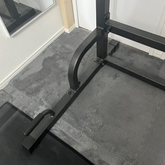 懸垂台　ぶら下がり器　腹筋　の画像