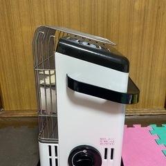 イワタニ カセットガスストーブ CB-STV-HPR2の画像