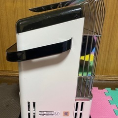 イワタニ カセットガスストーブ CB-STV-HPR2の画像