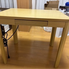 テーブルの画像
