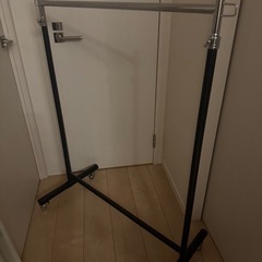 【お譲り先決定】ハンガーラックの画像