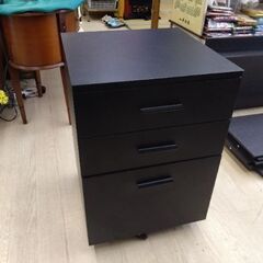 2021年　美品　ニトリ　木製ワゴン　机　学習机　テーブル　ワゴン