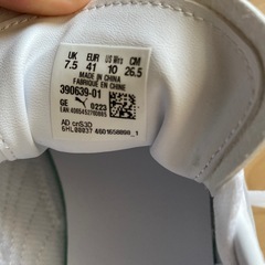 PUMA スニーカーの画像