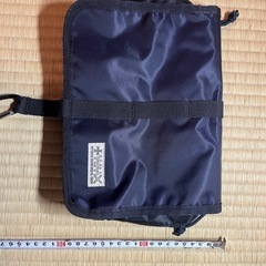 収納ポーチ