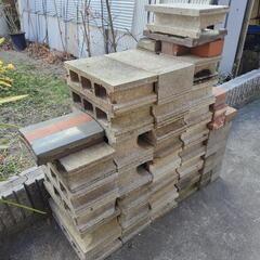 ブロックなど