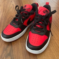 NIKEキッズスニーカー22.5センチ