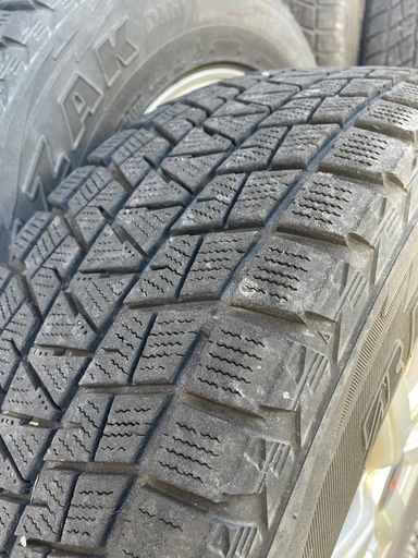 お取引終了⭐️　スタッドレス＆ホイール　215/65R16　デリカ　その他　⭐️