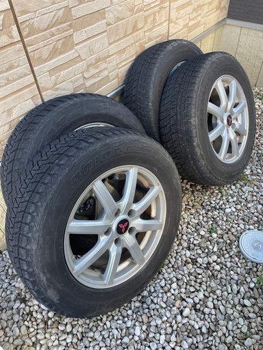 お取引終了⭐️　スタッドレス＆ホイール　215/65R16　デリカ　その他　⭐️