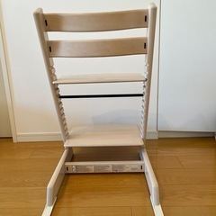 【受付終了
】STOKKE トリップトラップ椅子の画像