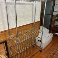 スチール棚の画像