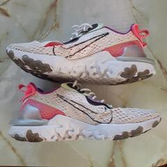 ナイキ　スニーカー　NIKE　27.5センチ　美品