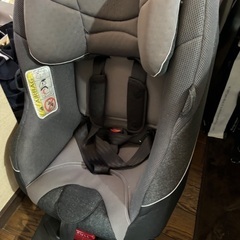 aprica チャイルドシート
