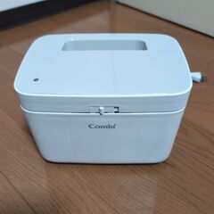 値下げ！ジモティー価格☆Combi おしりふきウォーマー クイッ...