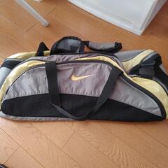 NIKE　ナイキ　ショルダーバック