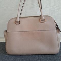 kate spade　A4ファイル収納可能の画像